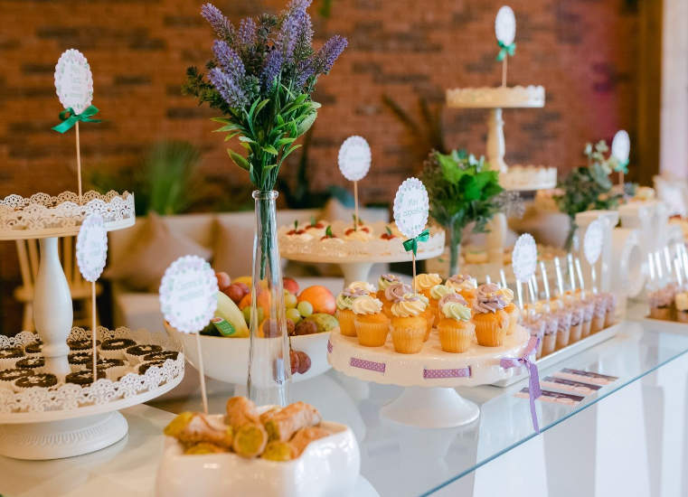 Traiteur organisation réceptions Cognac Jarnac Saintes Angoulême.