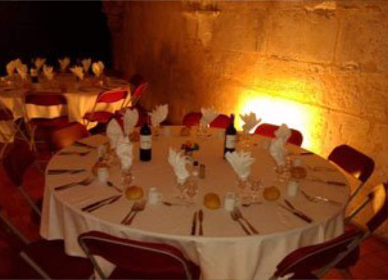 Traiteur organisation réceptions Cognac Jarnac Saintes Angoulême.